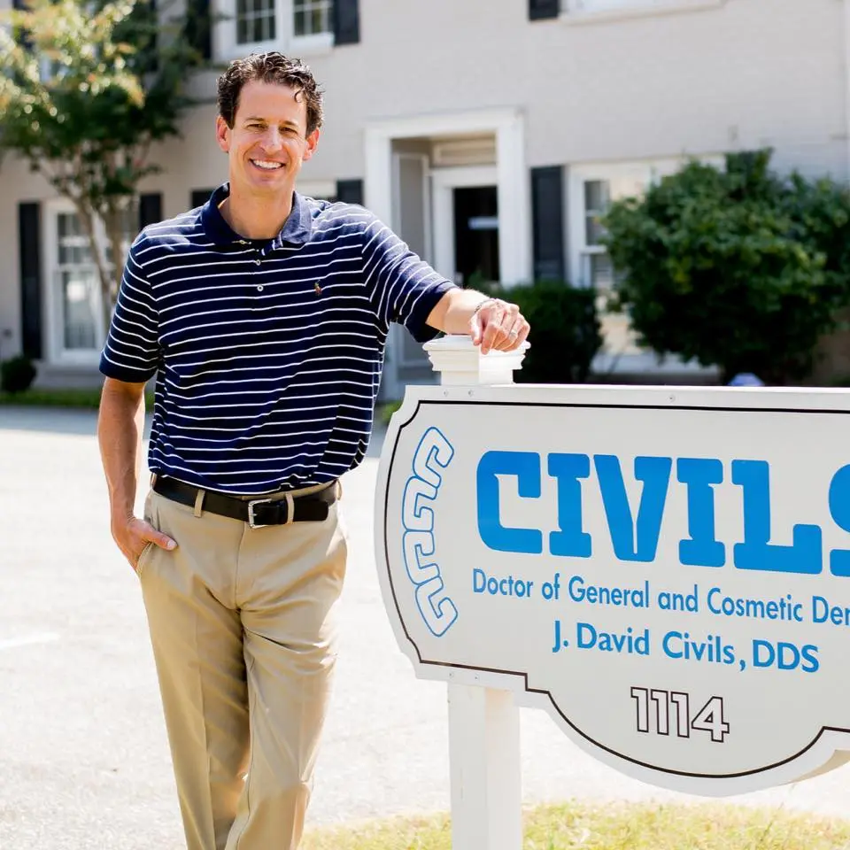 Dr. David Civils